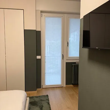 Guest house Prestige - Just 30 Seconds Walk To Bernina Express Tirano