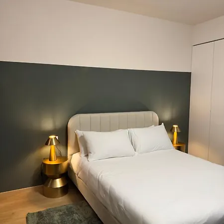 Guest house Prestige - Just 30 Seconds Walk To Bernina Express Tirano