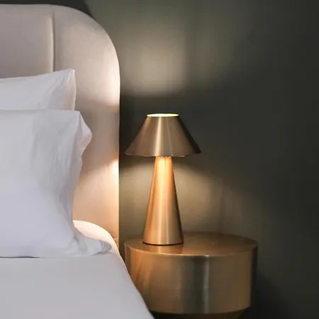 Prestige - Just 30 Seconds Walk To Bernina Express